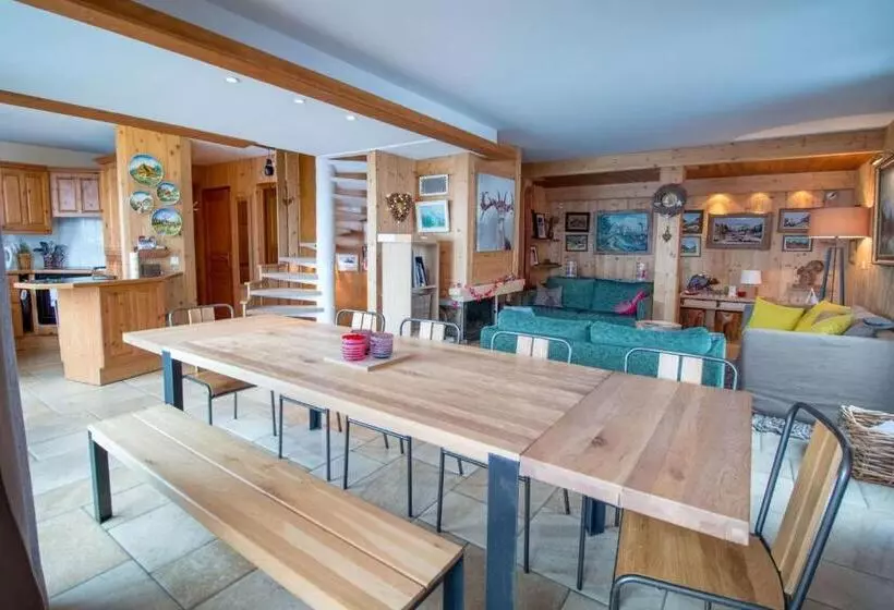 Chalet King S Hame