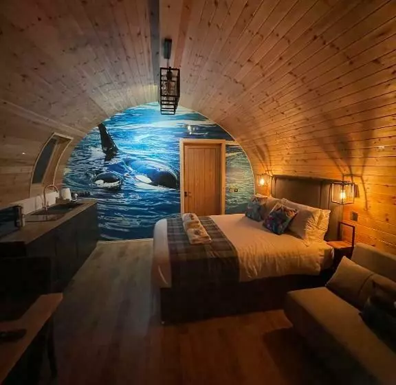 4 Sinclair Bay Lodges