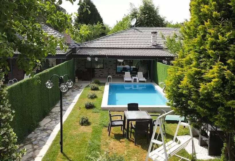 Naturel Stone Villalari