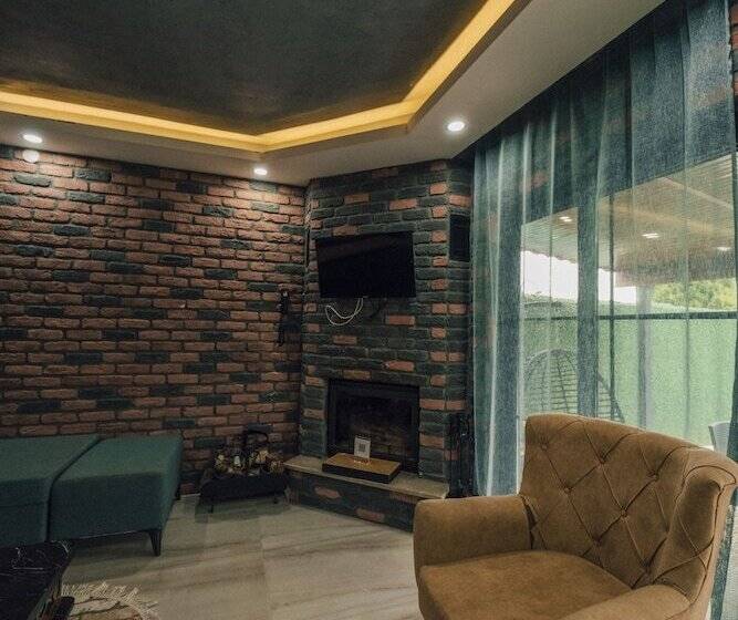 Naturel Stone Villalari