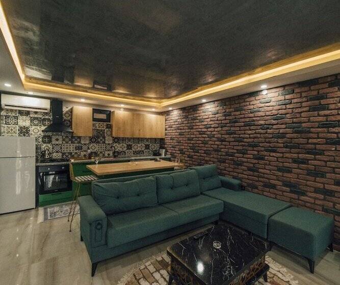 Naturel Stone Villalari