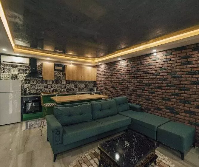 Naturel Stone Villalari