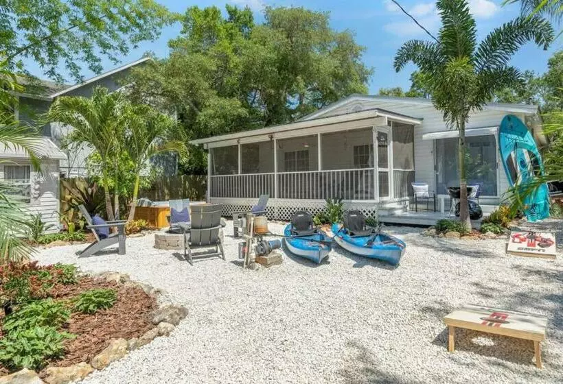 Catch The Breeze On Crystal Beach