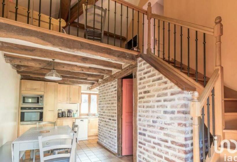 Les Pins   Maison Avec Parking Ferme Et Jardin Commun Au Calme