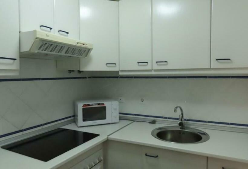 Vistas Mar Un Dormitorio Junto A La Playa