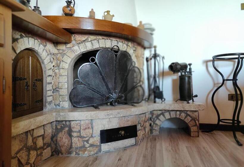 Anima D Orcia   Ampio Appartamento In Pieno Centro Storico!