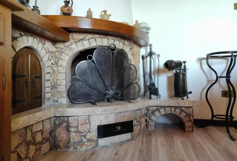 Anima D Orcia   Ampio Appartamento In Pieno Centro Storico!