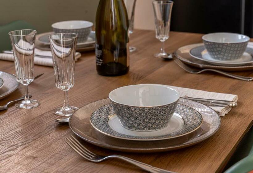 Appartement Cosy Avec Jardin Au Centre Historique De Sélestat & Proche Europa Park