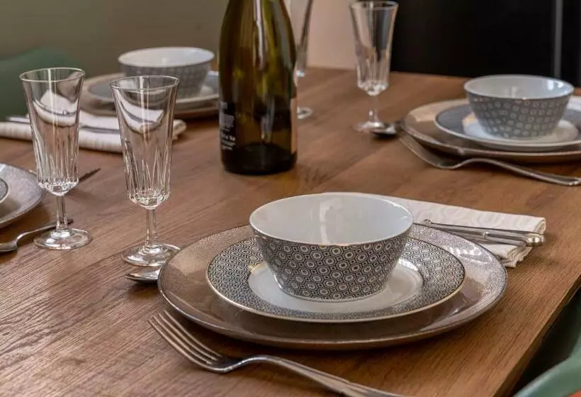 Appartement Cosy Avec Jardin Au Centre Historique De Sélestat & Proche Europa Park