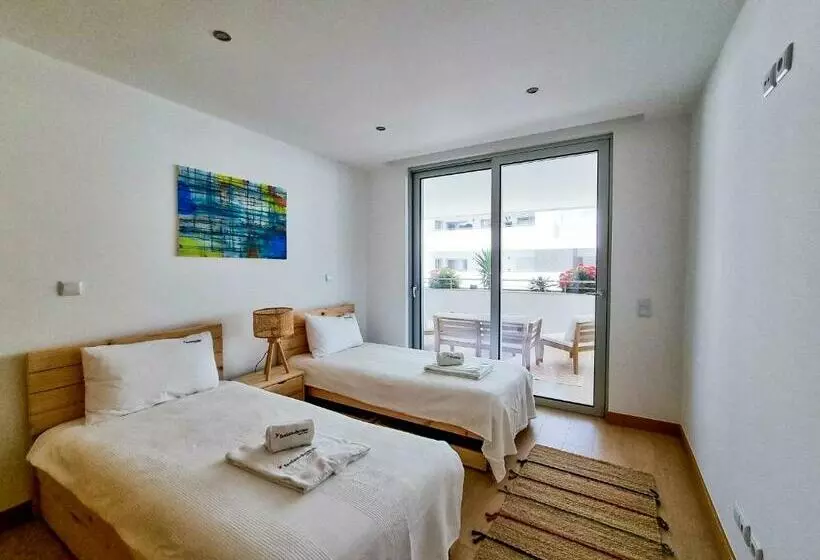 Flh Lagos Central Flat With Terrace