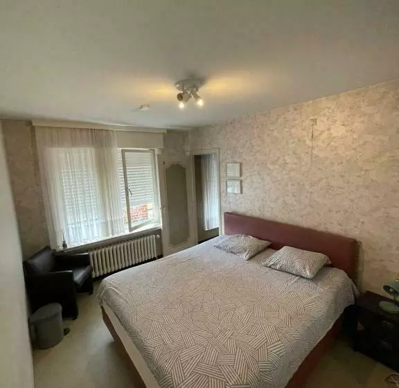 Izegem: Huis Met Een Uitzicht