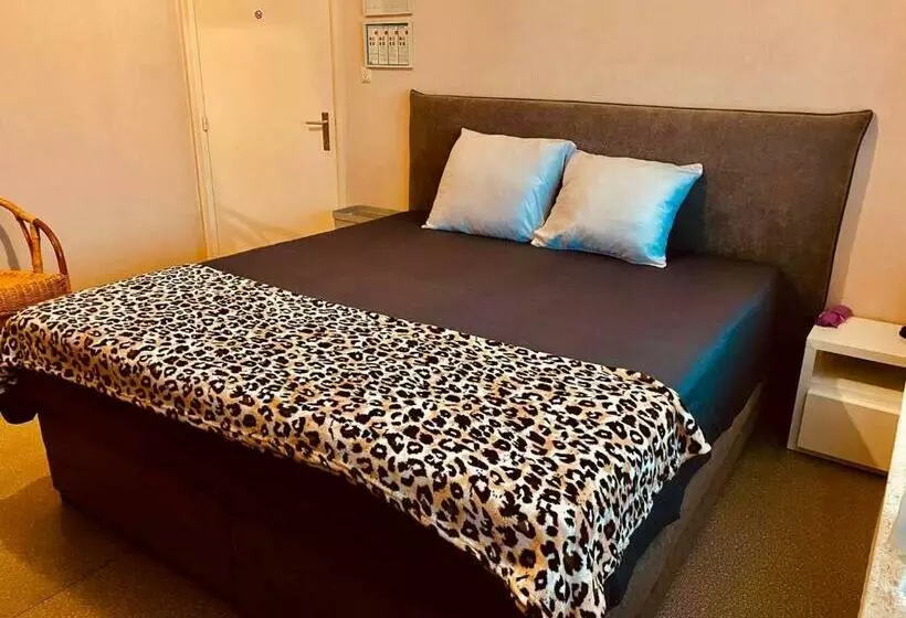 Izegem: Huis Met Een Uitzicht