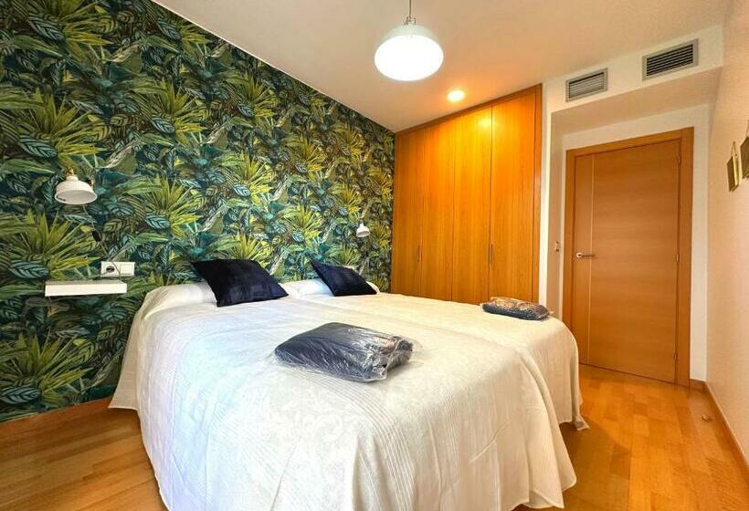 Dos Torres Mediodía Amplia Terraza Y Estacionamiento Gratuito