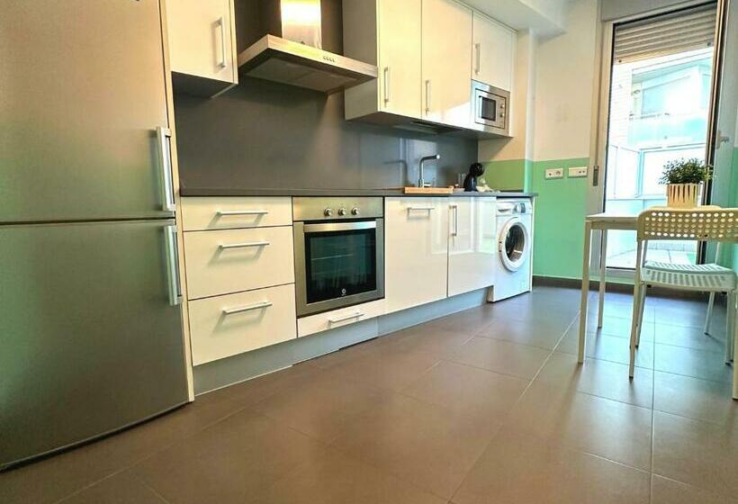 Dos Torres Mediodía Amplia Terraza Y Estacionamiento Gratuito