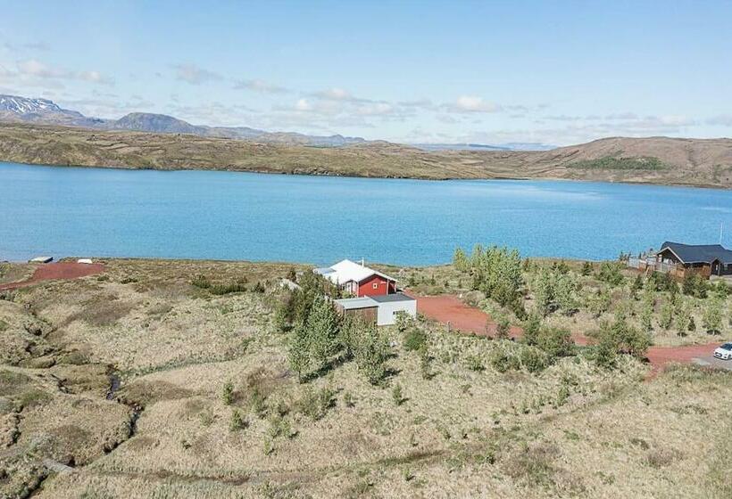 Beautiful Lakehouse By The Golden Circle   Fishing