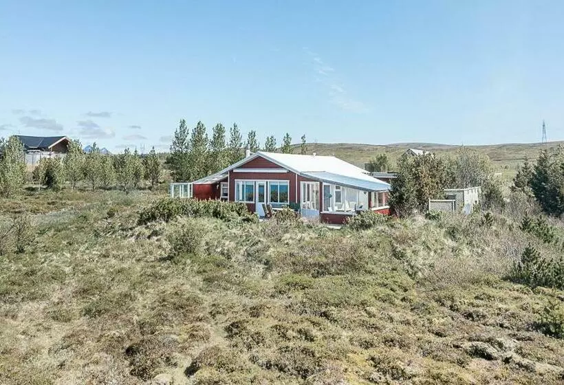 Beautiful Lakehouse By The Golden Circle   Fishing