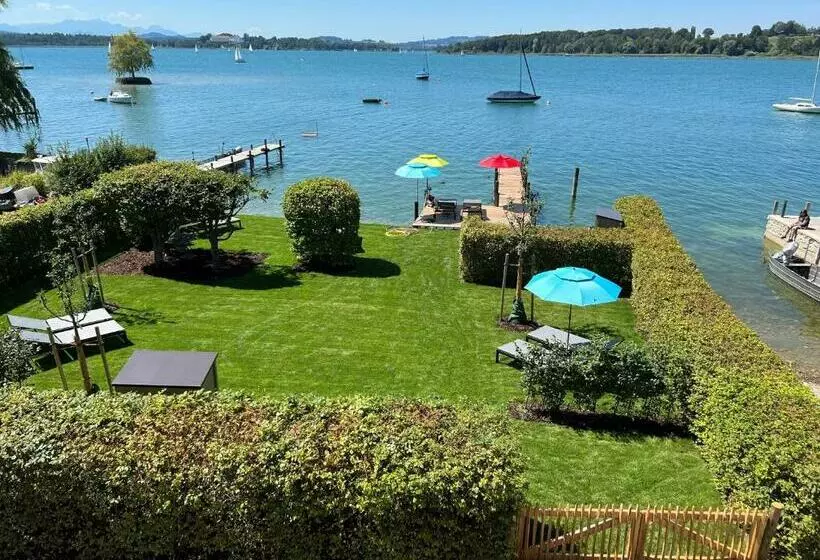 Hoixl Gütl Auf Der Fraueninsel