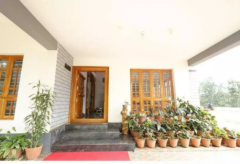 Kodebailu Homestay   3bh Full Villa, Home Food, Coffee Estate