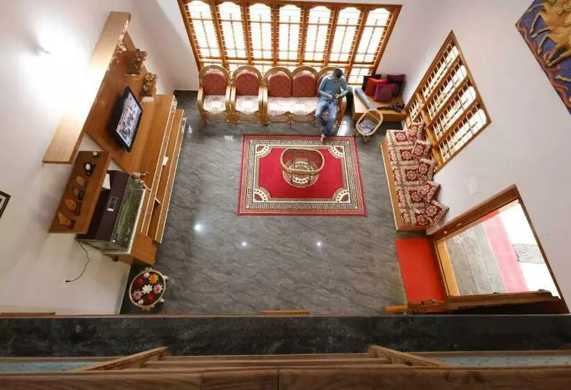 Kodebailu Homestay   3bh Full Villa, Home Food, Coffee Estate