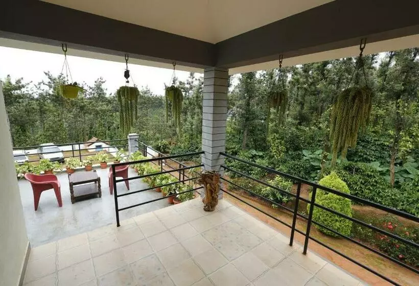 Kodebailu Homestay   3bh Full Villa, Home Food, Coffee Estate