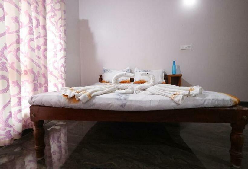 Kodebailu Homestay   3bh Full Villa, Home Food, Coffee Estate