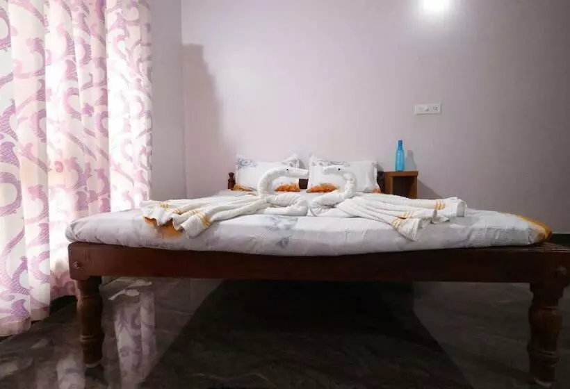 Kodebailu Homestay   3bh Full Villa, Home Food, Coffee Estate