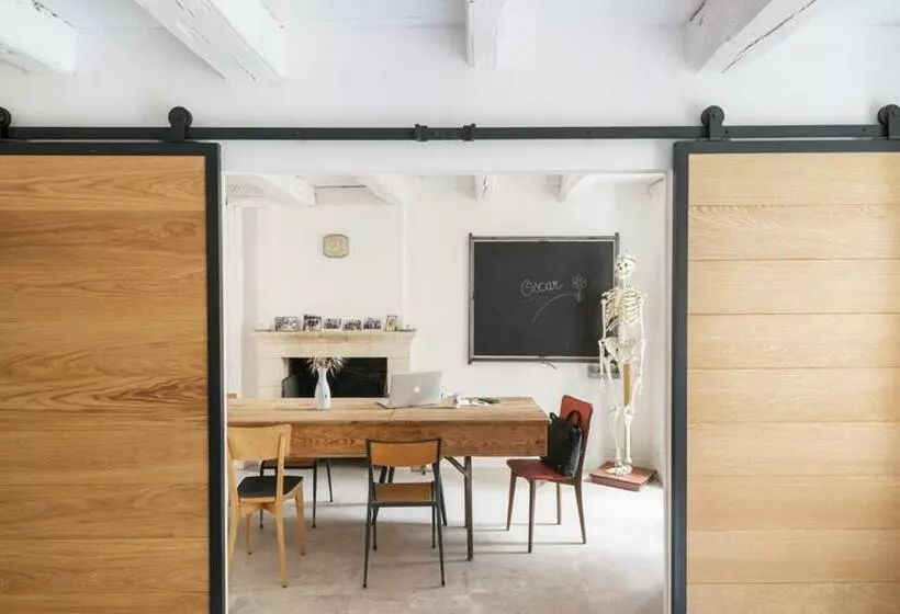 Maison Atypique Au Sein Du Joli Village De Trentemoult