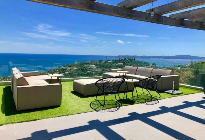 Vue Panoramique Sur La Baie De St Tropez
