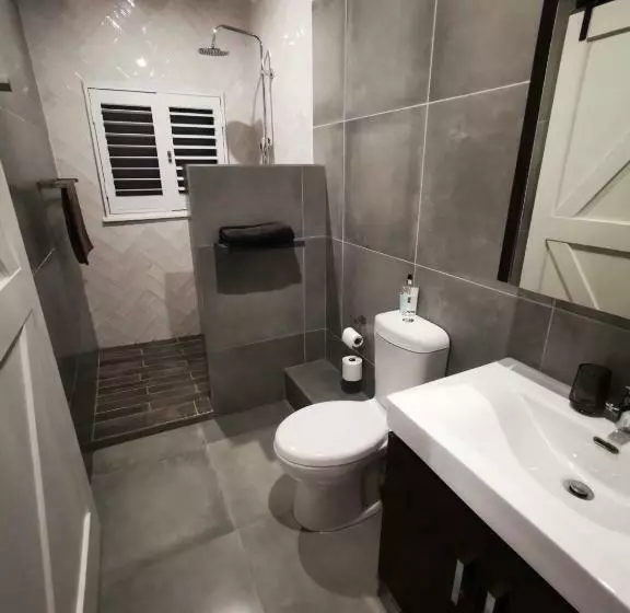10 Jock Meiring Guesthouse Unit 3