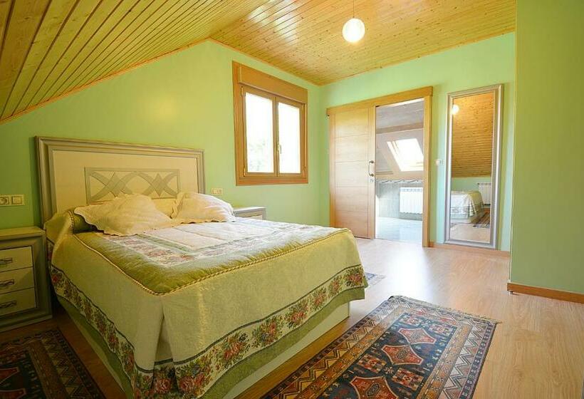 Casa Con Jardín Próxima A Vilagarcía De Arousa