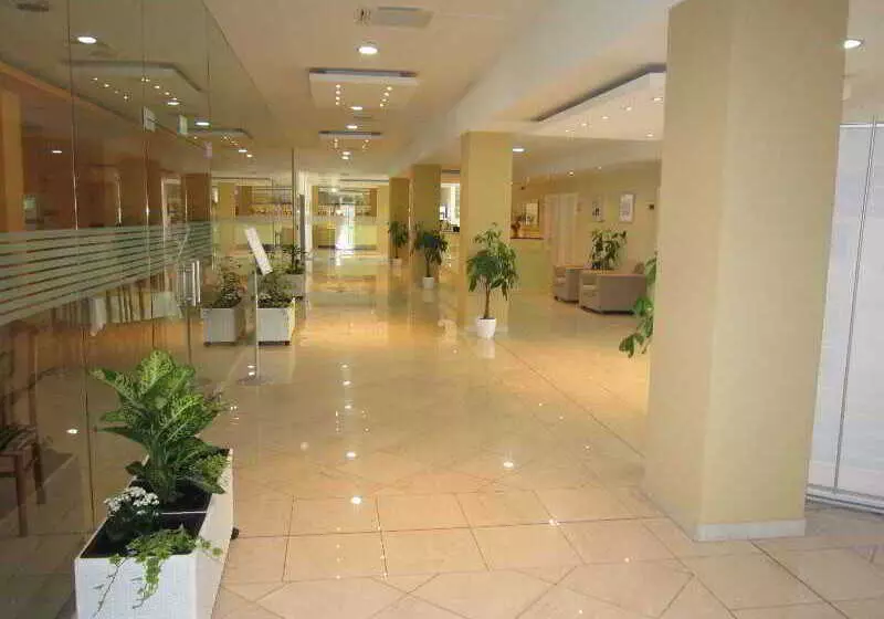 Family Hotel Adria All Inclusive