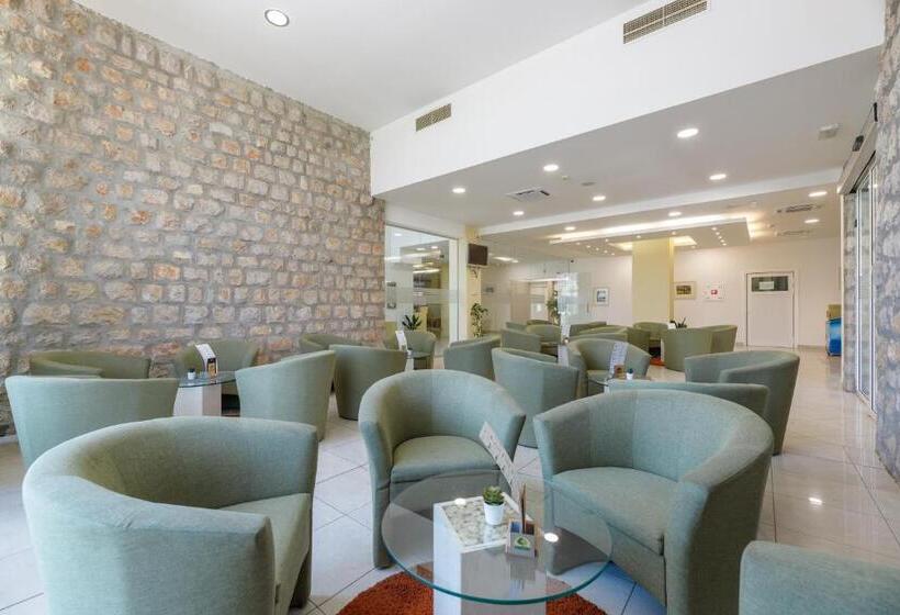 Family Hotel Adria   All Inclusive