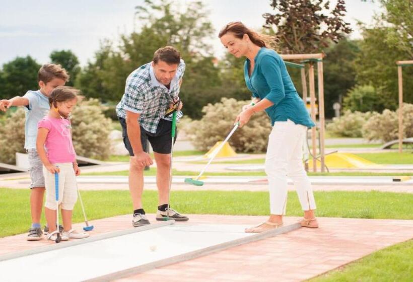 Отель All In Red Thermen