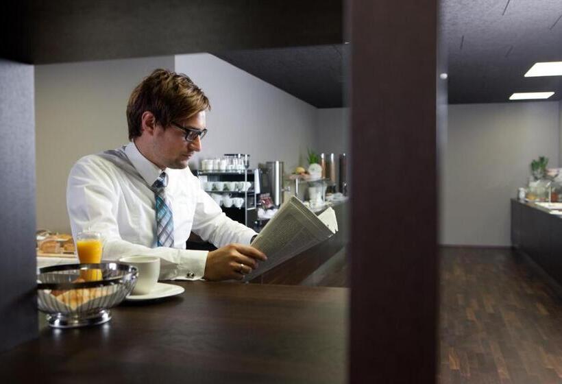 Отель Am Garnmarkt