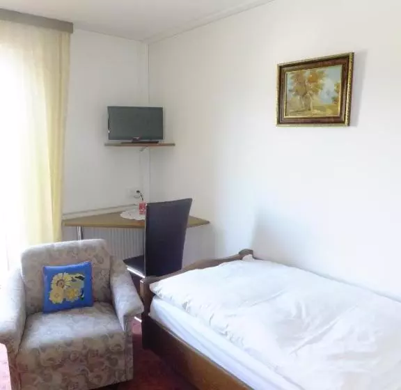 ホテル Haus Brauer