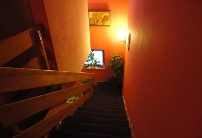 ホテル Haus Brauer