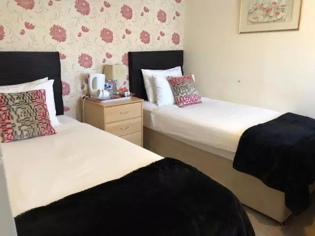 هتل Elizabeth House