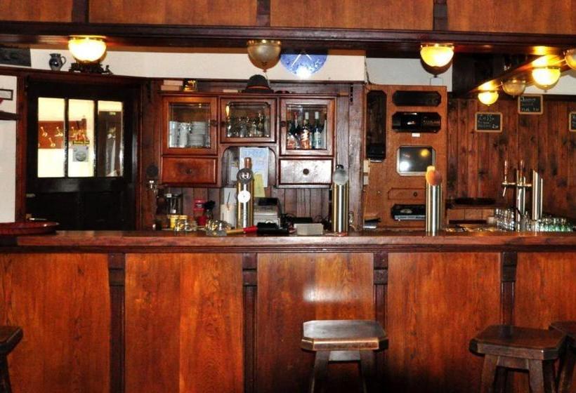 فندق Herberg De Tramhalte