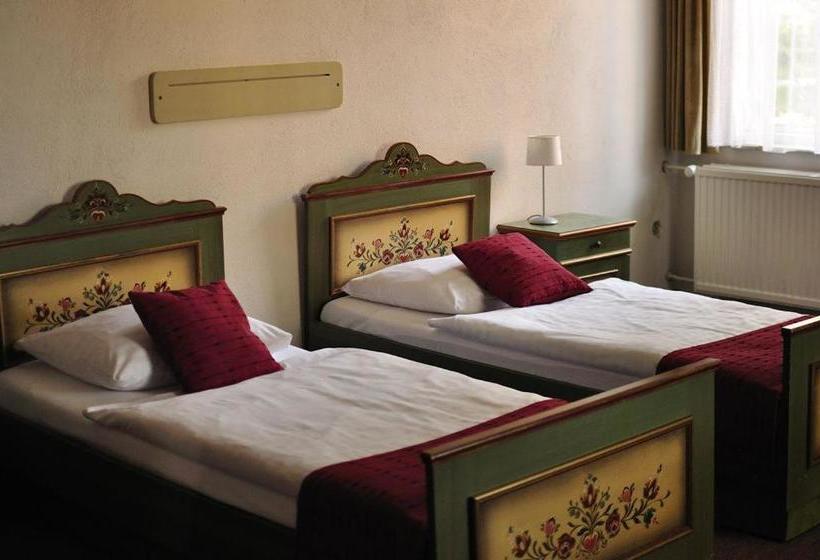 فندق Herberg De Tramhalte