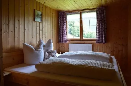 ホテル Huette Ruescher