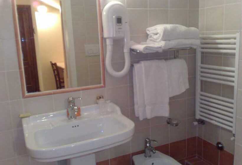 酒店 Locanda Il Gallo