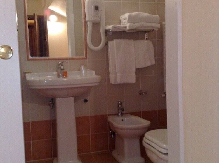 酒店 Locanda Il Gallo