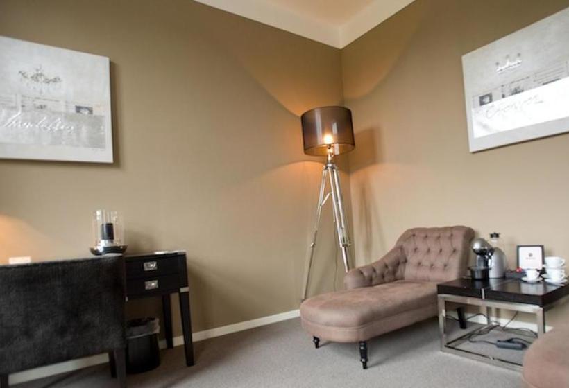 בית מלון כפרי Kasteel De Hooge Vuursche