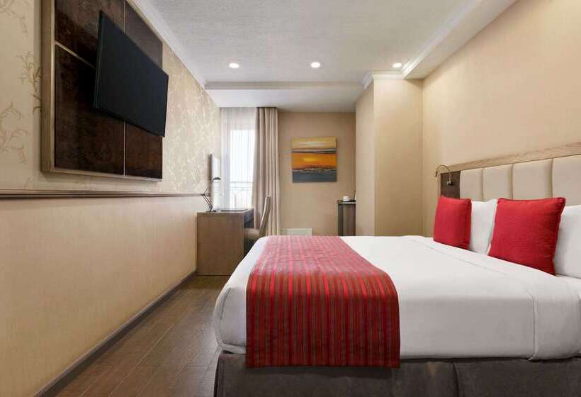 酒店 Ramada By Wyndham Bishkek Centre