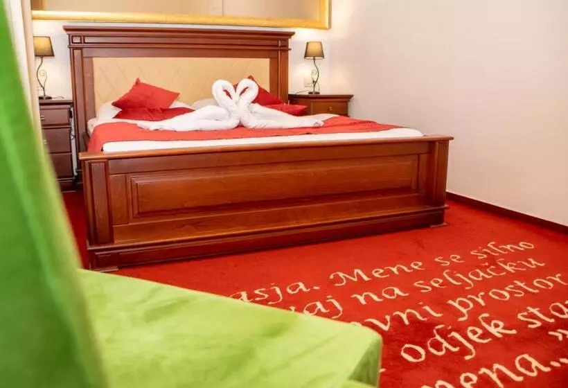 酒店 & Restoran Dvorac Gjalski