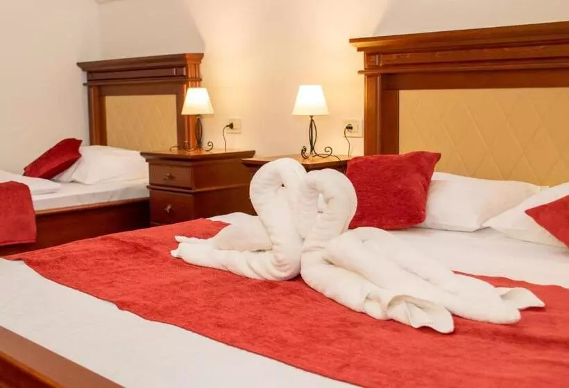 酒店 & Restoran Dvorac Gjalski