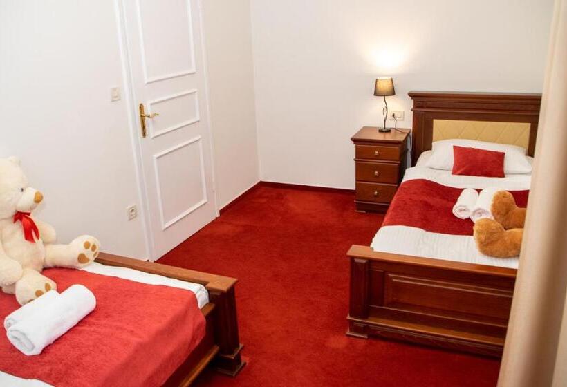 酒店 & Restoran Dvorac Gjalski