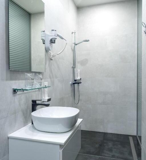 酒店 & Restoran Dvorac Gjalski