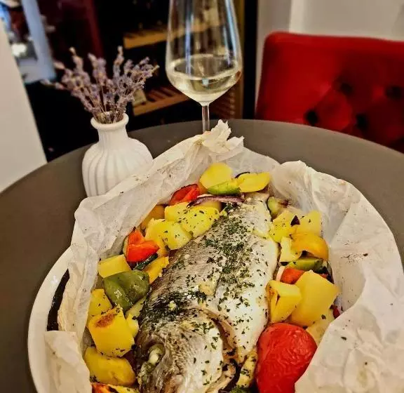 酒店 & Restoran Dvorac Gjalski