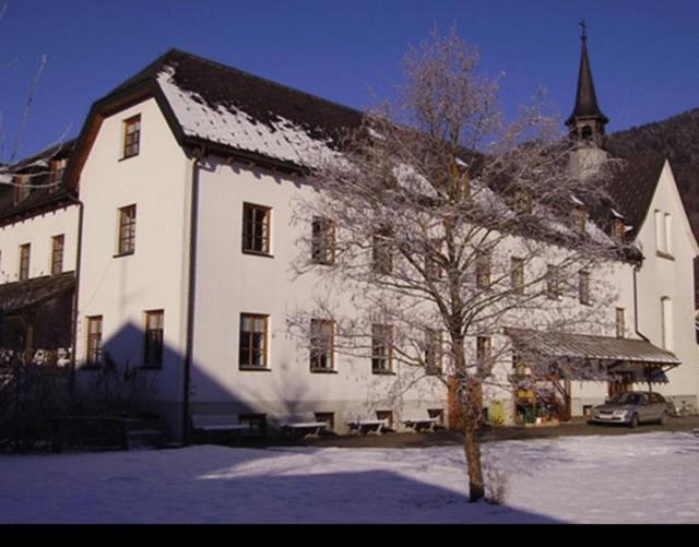 Отель Seminar  Und Gästehaus Im Kloster Bezau